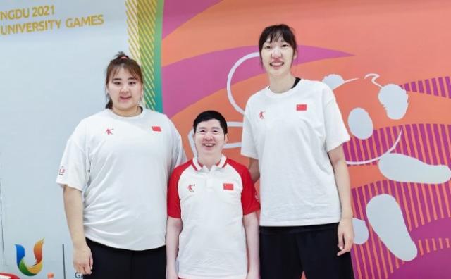 半岛体育-韩旭联手女版奥尼尔冲奖牌！中国大运女篮名单出炉